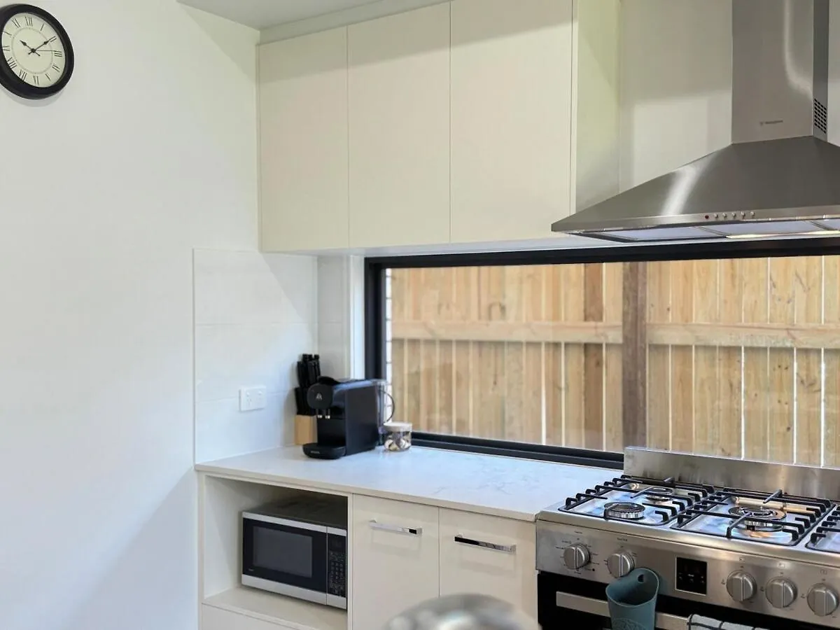 Charming 4Bdr Holiday Home In Heathwood Doolandella 0*,